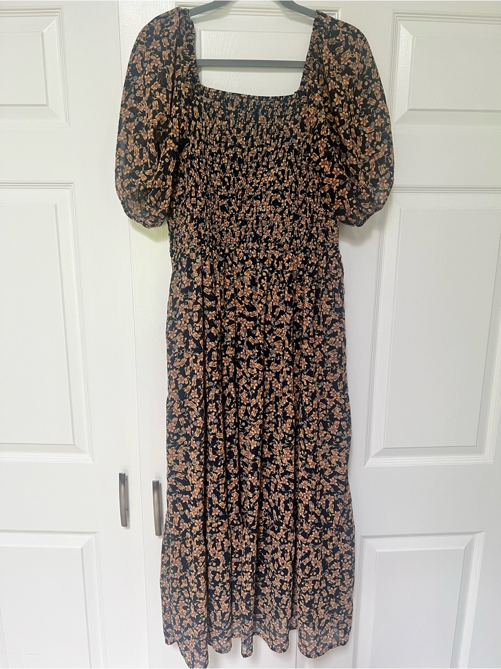 Baltic Born Navy Floral Puff-Sleeve Midi Dress Large